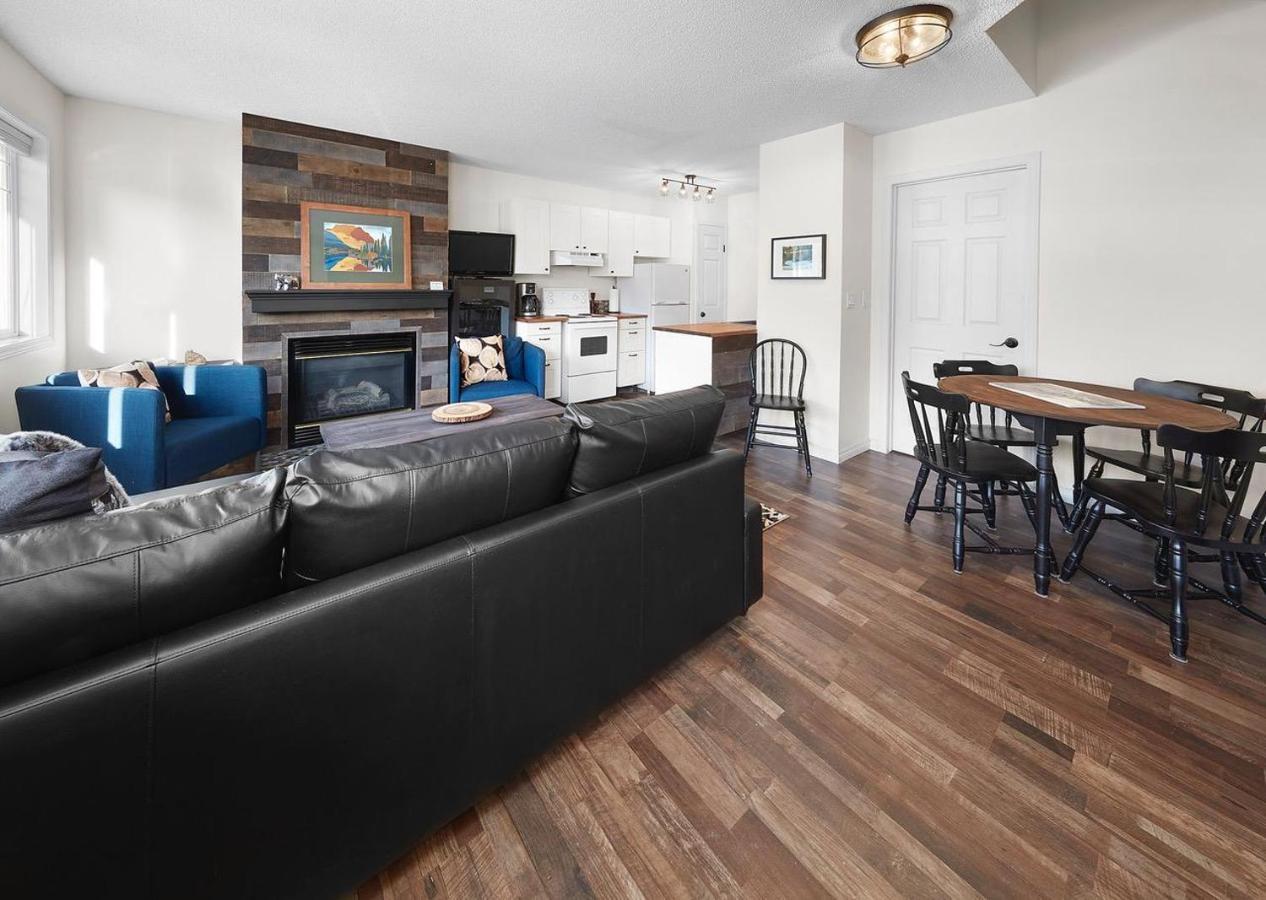 Mountain Gate - Pet Friendly 2br W Mountain Views And Open Hot Tub Holiday home Canmore